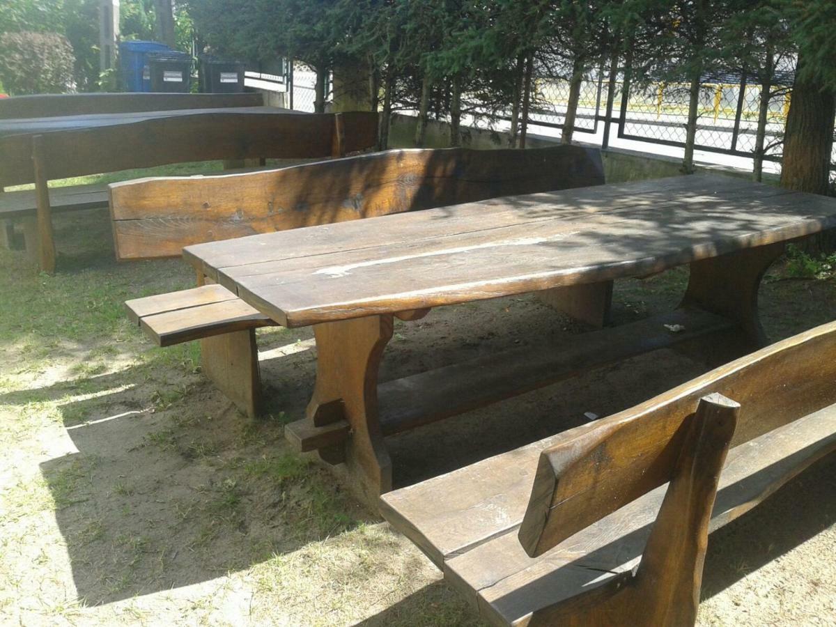 Apartamenty, Pokoje, Noclegi Pracownicze " Skarpa" Wilkasy Buitenkant foto