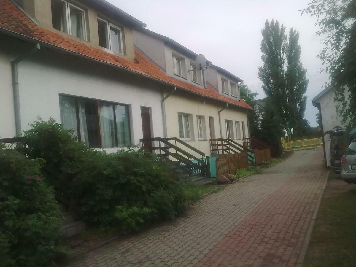 Apartamenty, Pokoje, Noclegi Pracownicze " Skarpa" Wilkasy Buitenkant foto